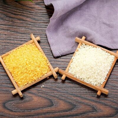 Premium Japanse Panko broodkruimels met knapperige textuur en lange houdbaarheid in wit en geel