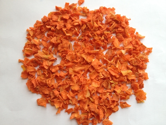 Oranje Kleuren Droge Ontwaterde Wortelen 10x10x3mm 3x3mm